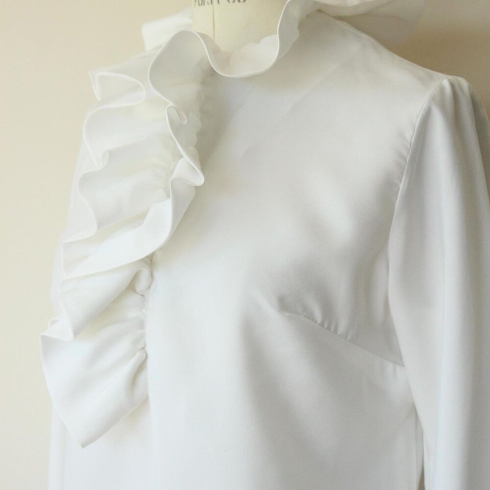 Vintage 1960s Blouse, Teddi of California White Ruffle Collar Top, Zipper Back - Picture 7 of 10